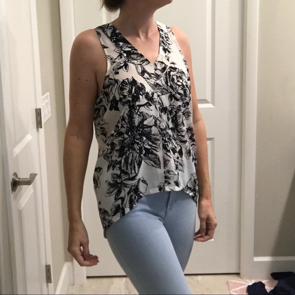BCBG generation Blouse Top